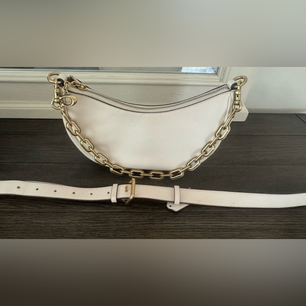 Coach Cream Crescent Shoulder Bag with Gold Hardware and Adjustable Strap - Picture 7 of 12